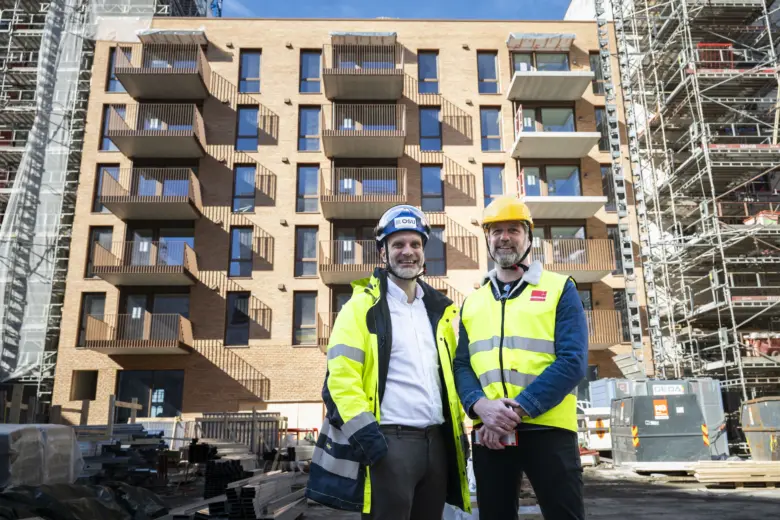 Jostein Adalen i OSU og arkitekt og teamleder Espen Heier i Lund Slaatto Arkitekter DSC0689